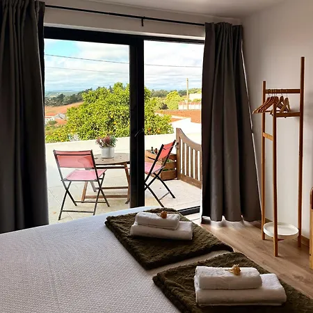 Laranjeira Loiras Feriehus *